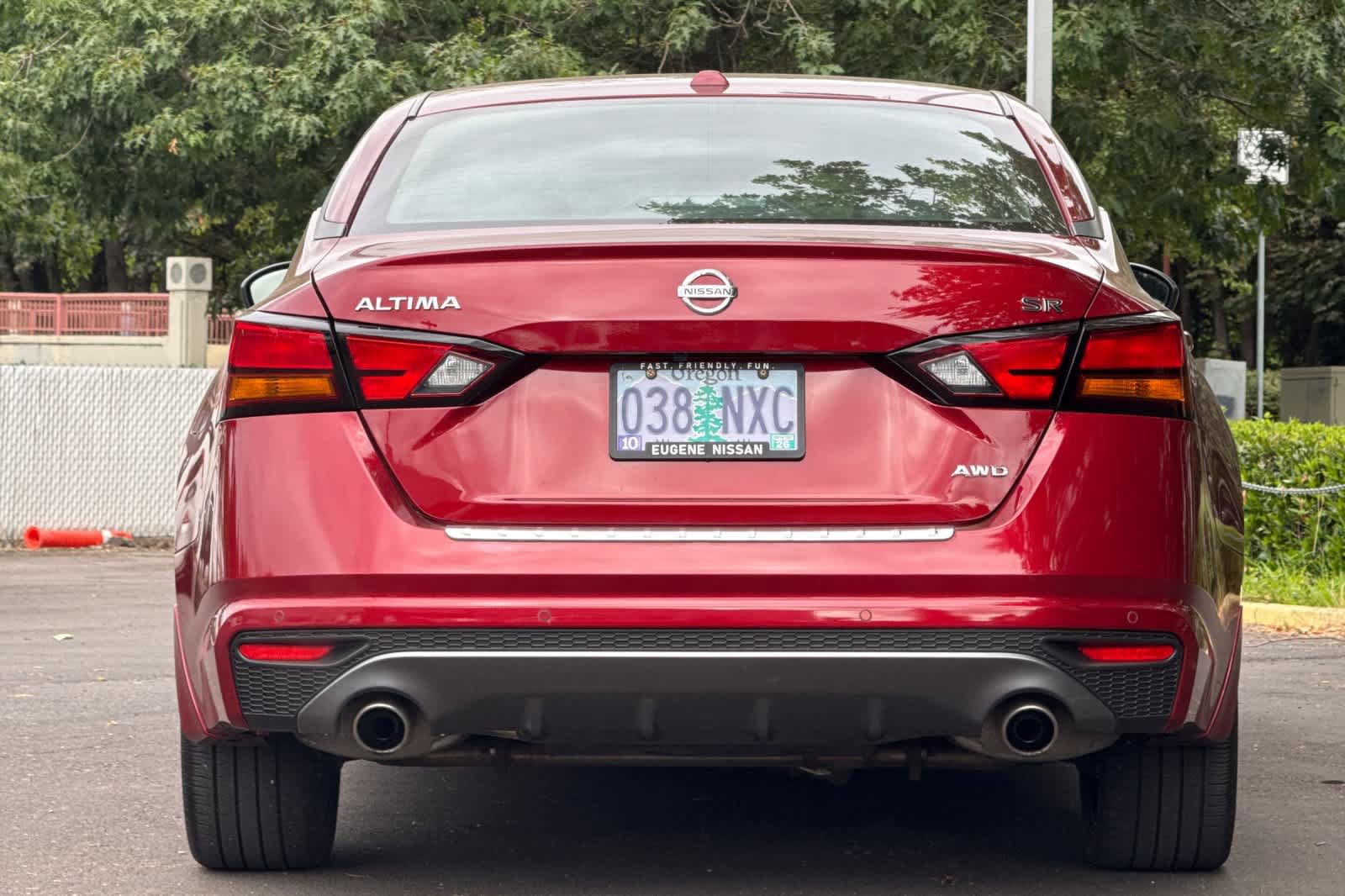 Used 2022 Nissan Altima 2.5 SR AWD/4WD image 7