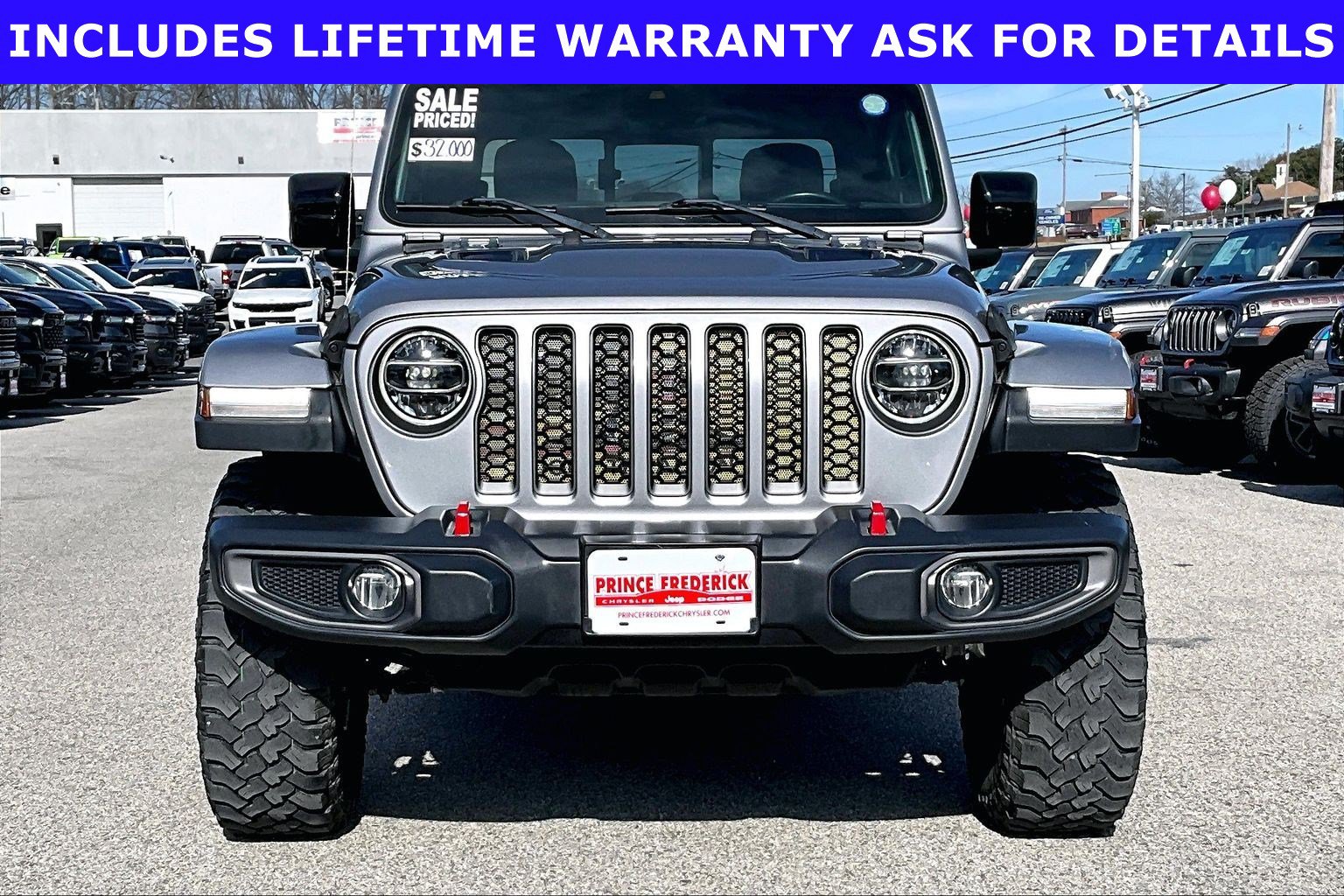 Used 2020 Jeep Gladiator Rubicon AWD/4WD image 2