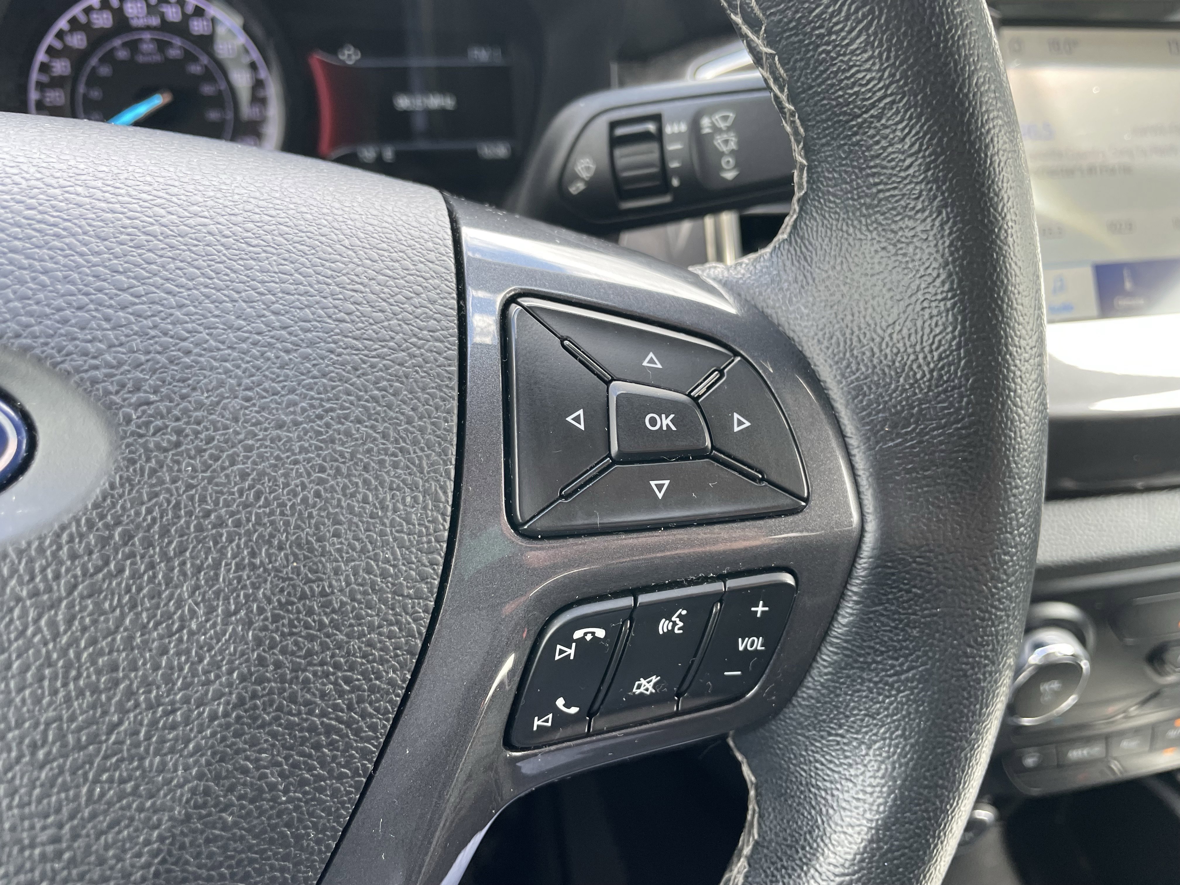 Used 2019 Ford Ranger Lariat w/ Equipment Group 501A Mid image 16