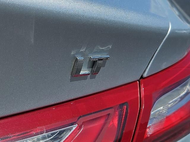 Used 2021 Chevrolet Malibu LT FWD image 15