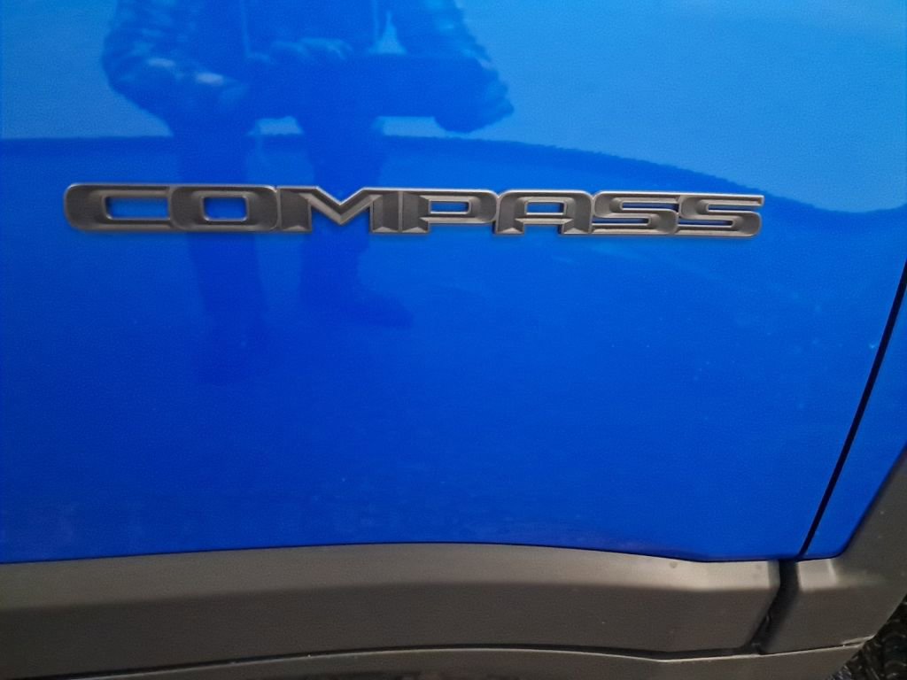 New 2026 Jeep Compass Latitude AWD/4WD image 30