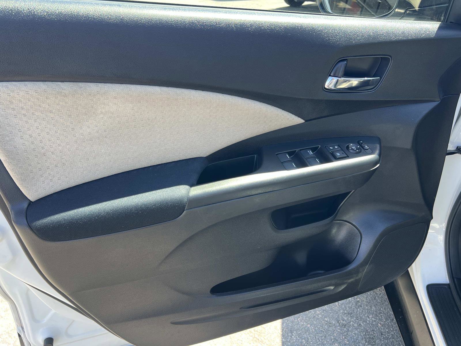 Used 2015 Honda CR-V EX image 6