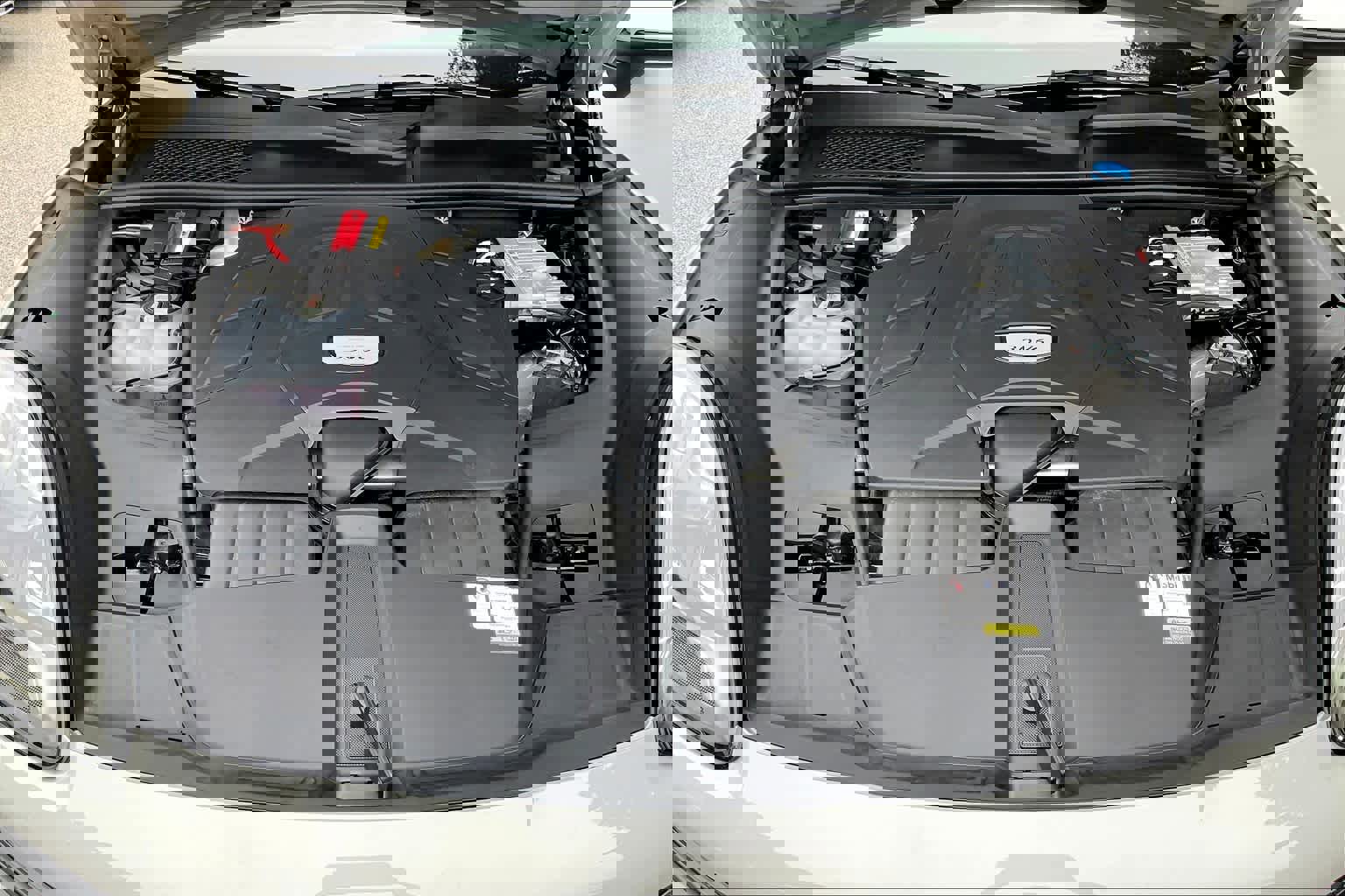 Used 2022 Porsche Cayenne Platinum Edition image 30