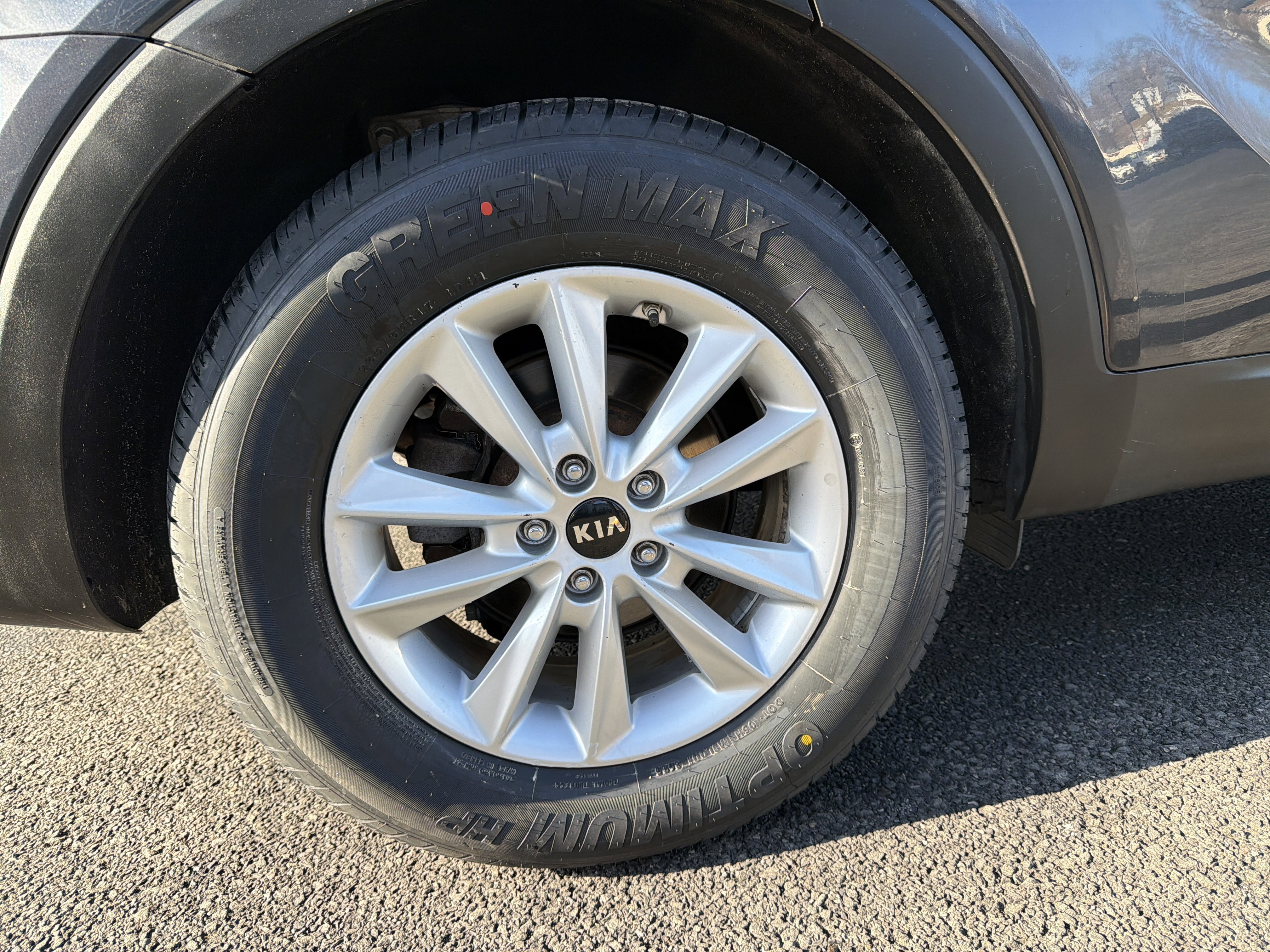 Used 2019 Kia Sorento LX image 32