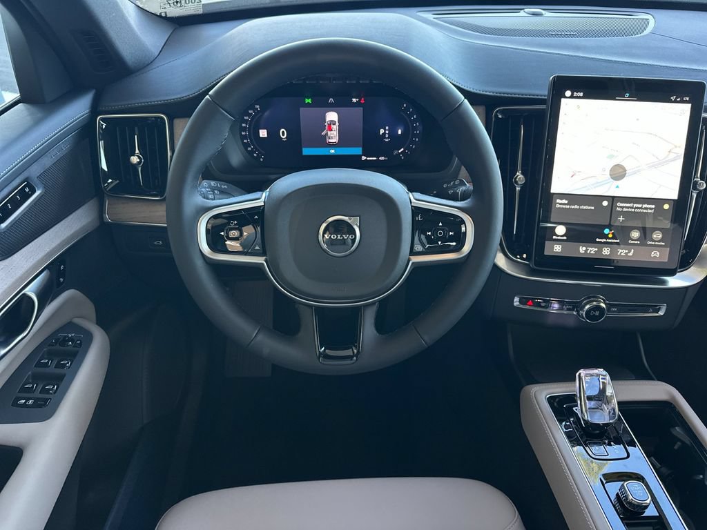 New 2026 Volvo XC90 B6 Plus w/ Protection Package Premier AWD/4WD image 13