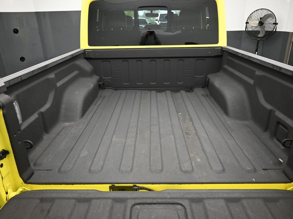 Used 2023 Jeep Gladiator Rubicon w/ LED Lighting Group image 40