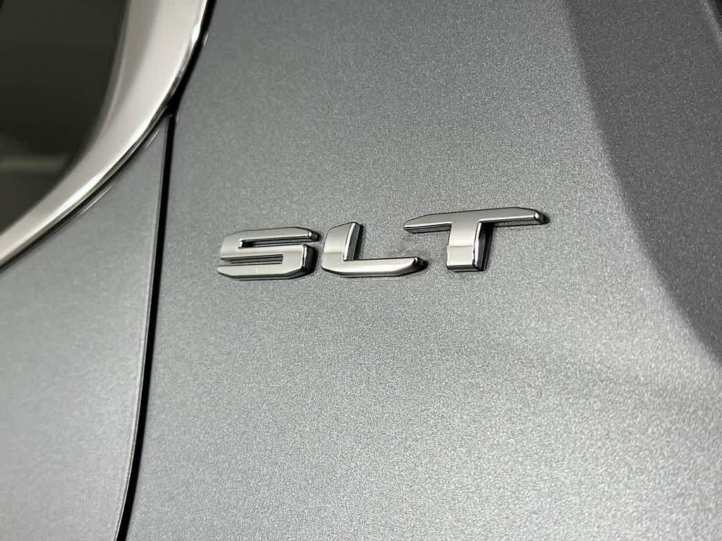 Used 2021 GMC Acadia SLT w/ Preferred Package AWD/4WD image 7