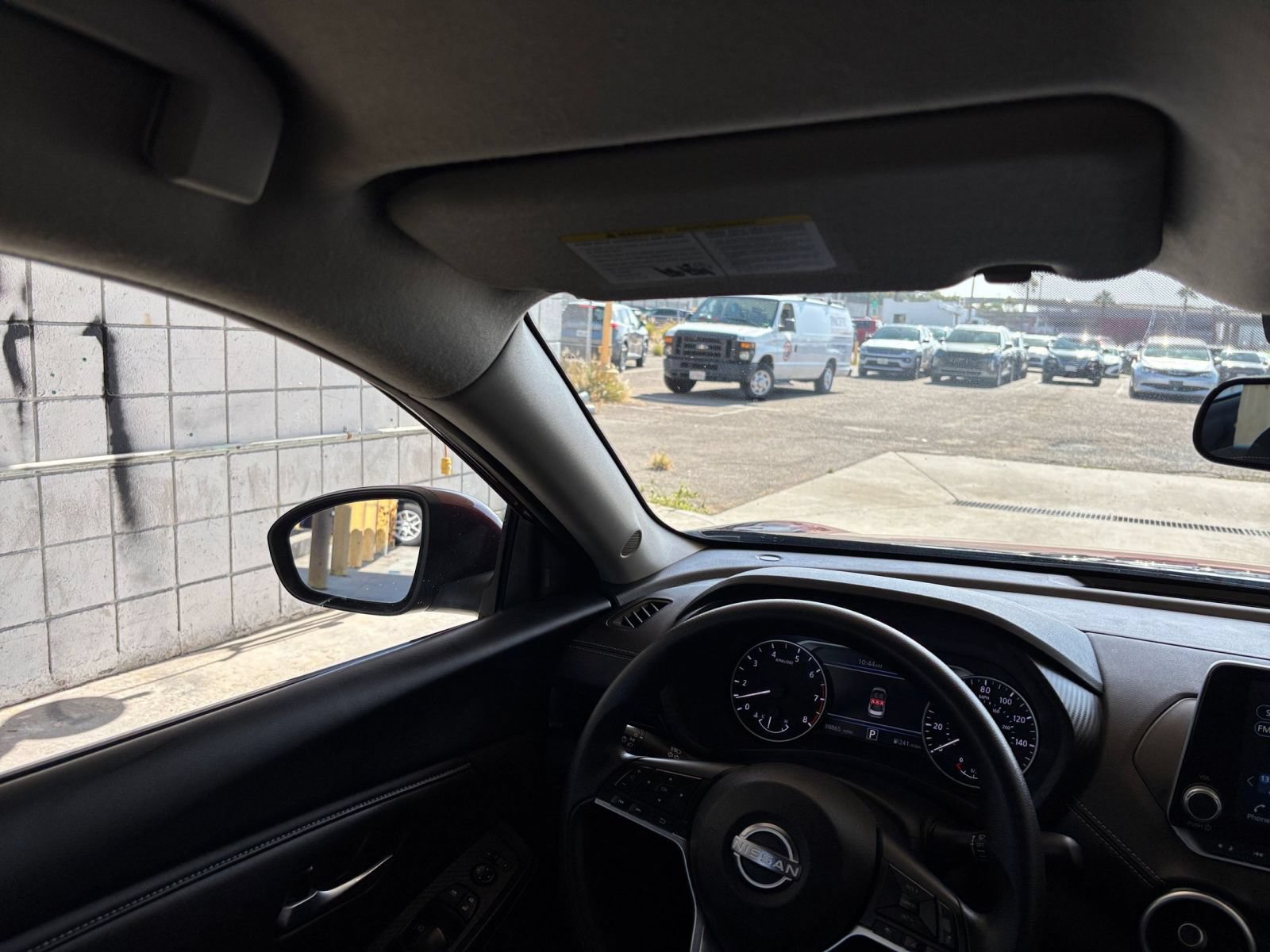 Used 2025 Nissan Sentra SV FWD image 31