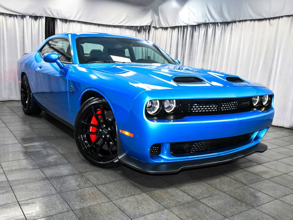 Used 2023 Dodge Challenger SRT Hellcat w/ Driver Convenience Group image 3
