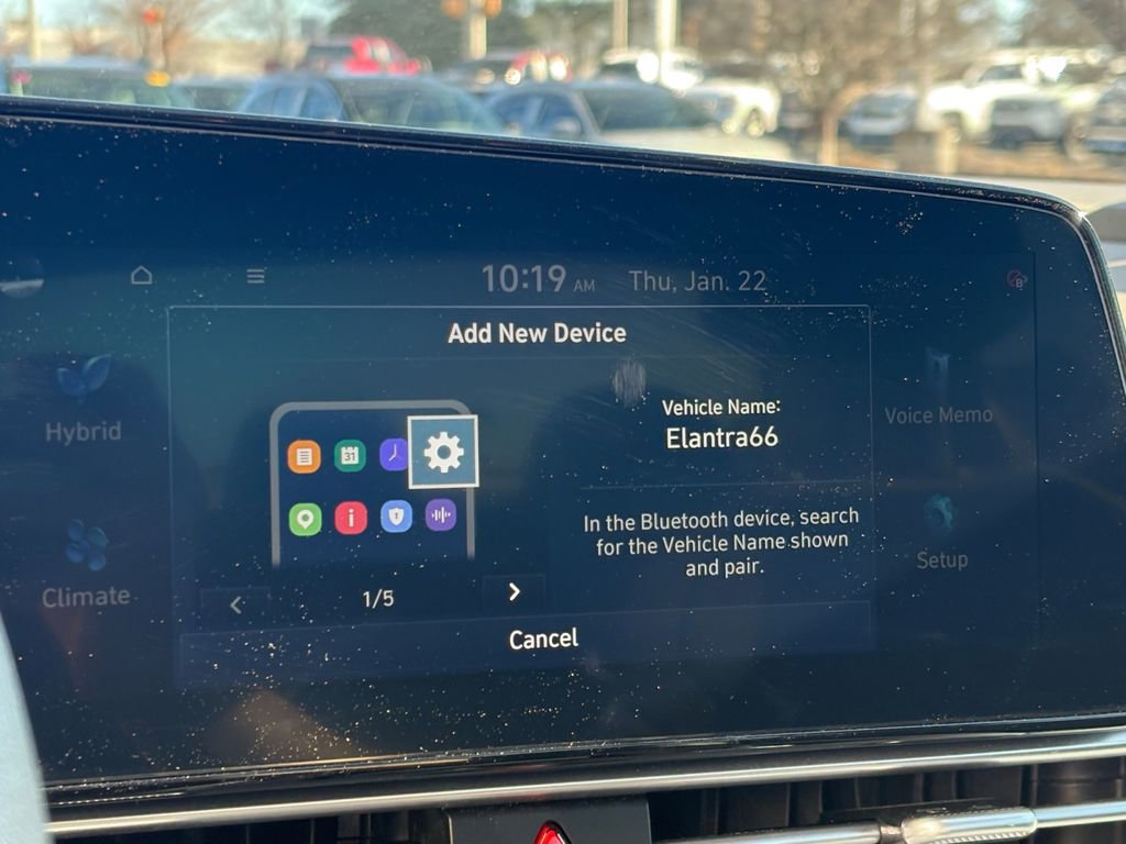 Used 2024 Hyundai Elantra Blue image 17