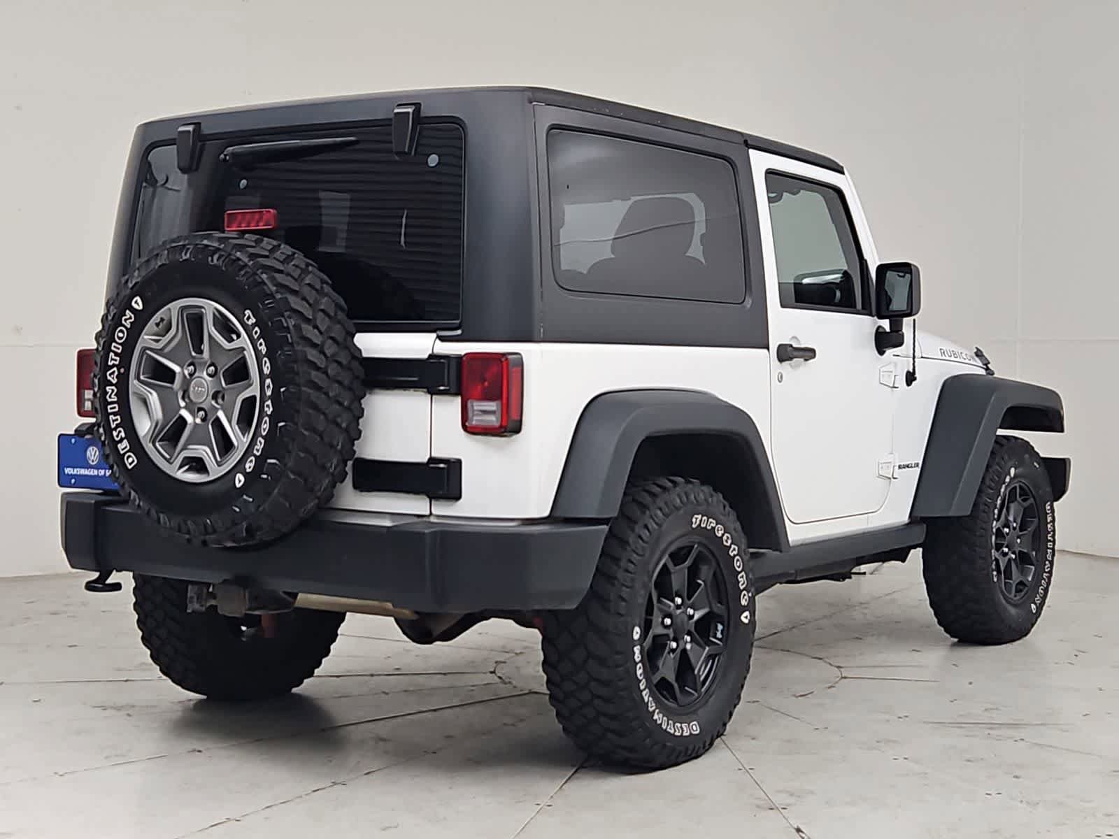 Used 2014 Jeep Wrangler Rubicon w/ Connectivity Group AWD/4WD image 6