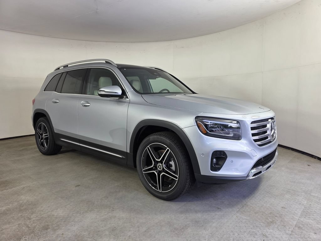 New 2026 Mercedes-Benz GLB 250