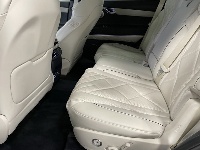 New 2025 Genesis GV80 3.5T Prestige image 22