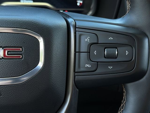 Used 2023 GMC Yukon AT4 w/ AT4 Premium Plus Package image 33