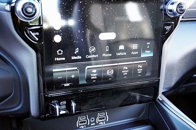 New 2026 RAM 2500 Laramie AWD/4WD image 37