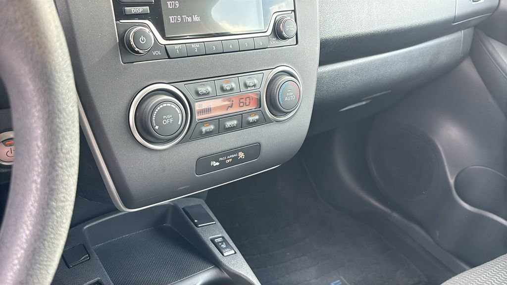 Used 2017 Nissan Leaf S image 21