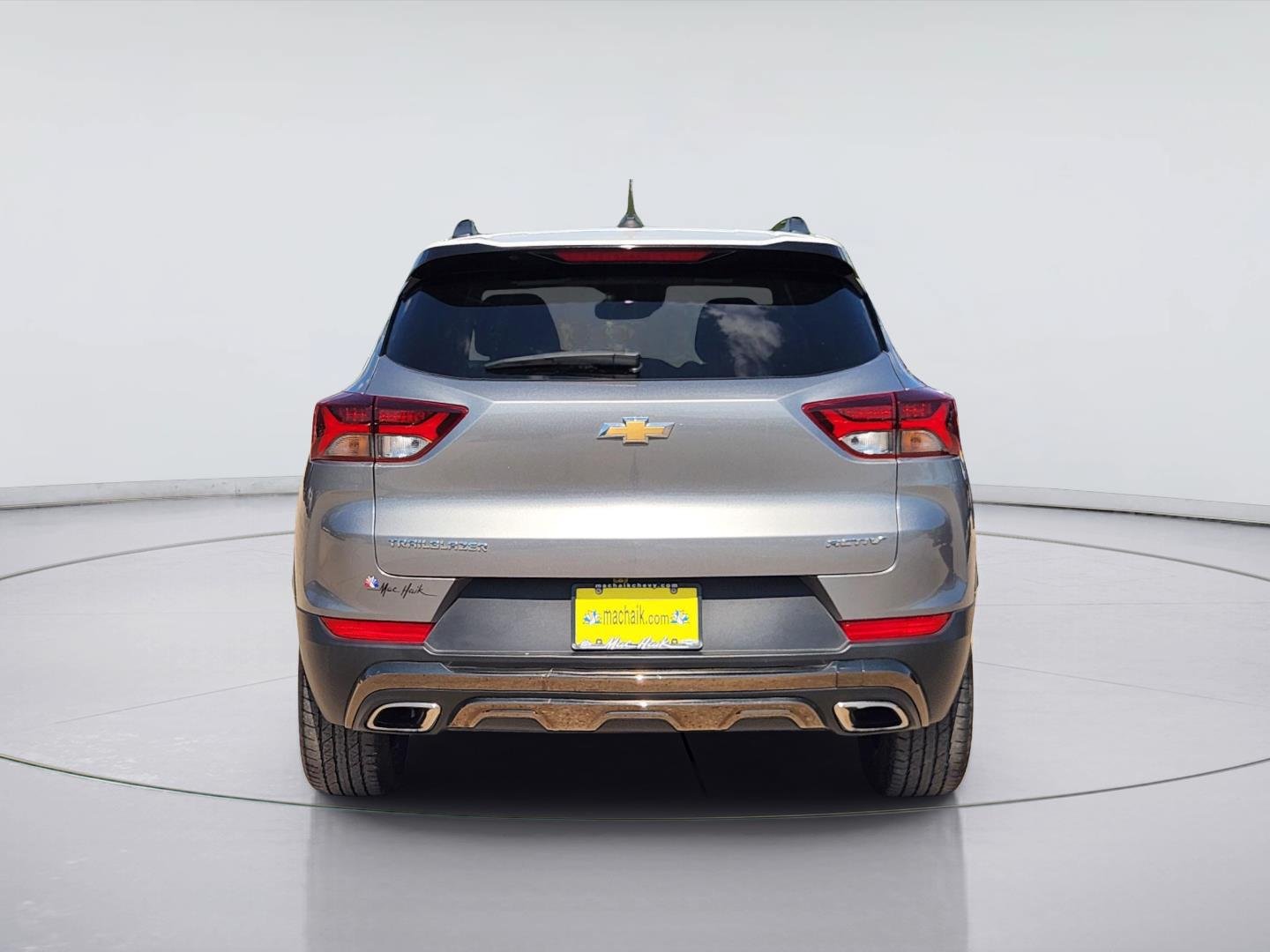 Used 2023 Chevrolet TrailBlazer ACTIV w/ Sun and Liftgate Package FWD image 6
