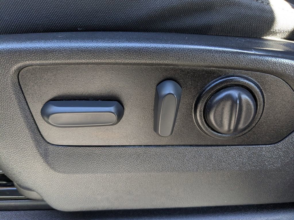 Used 2022 Chevrolet Silverado 1500 RST image 21