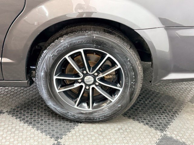 Used 2017 Dodge Grand Caravan GT FWD image 13