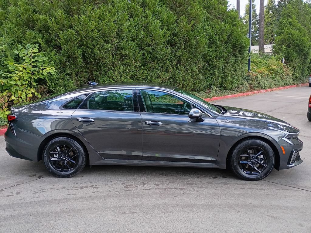 Used 2025 Kia K5 LXS FWD image 3