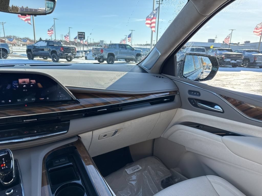 Used 2024 Cadillac Escalade ESV Sport Platinum AWD/4WD image 36