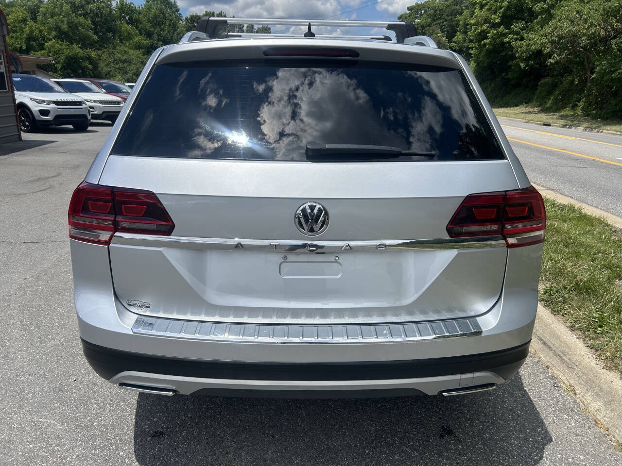Used 2019 Volkswagen Atlas S FWD image 5