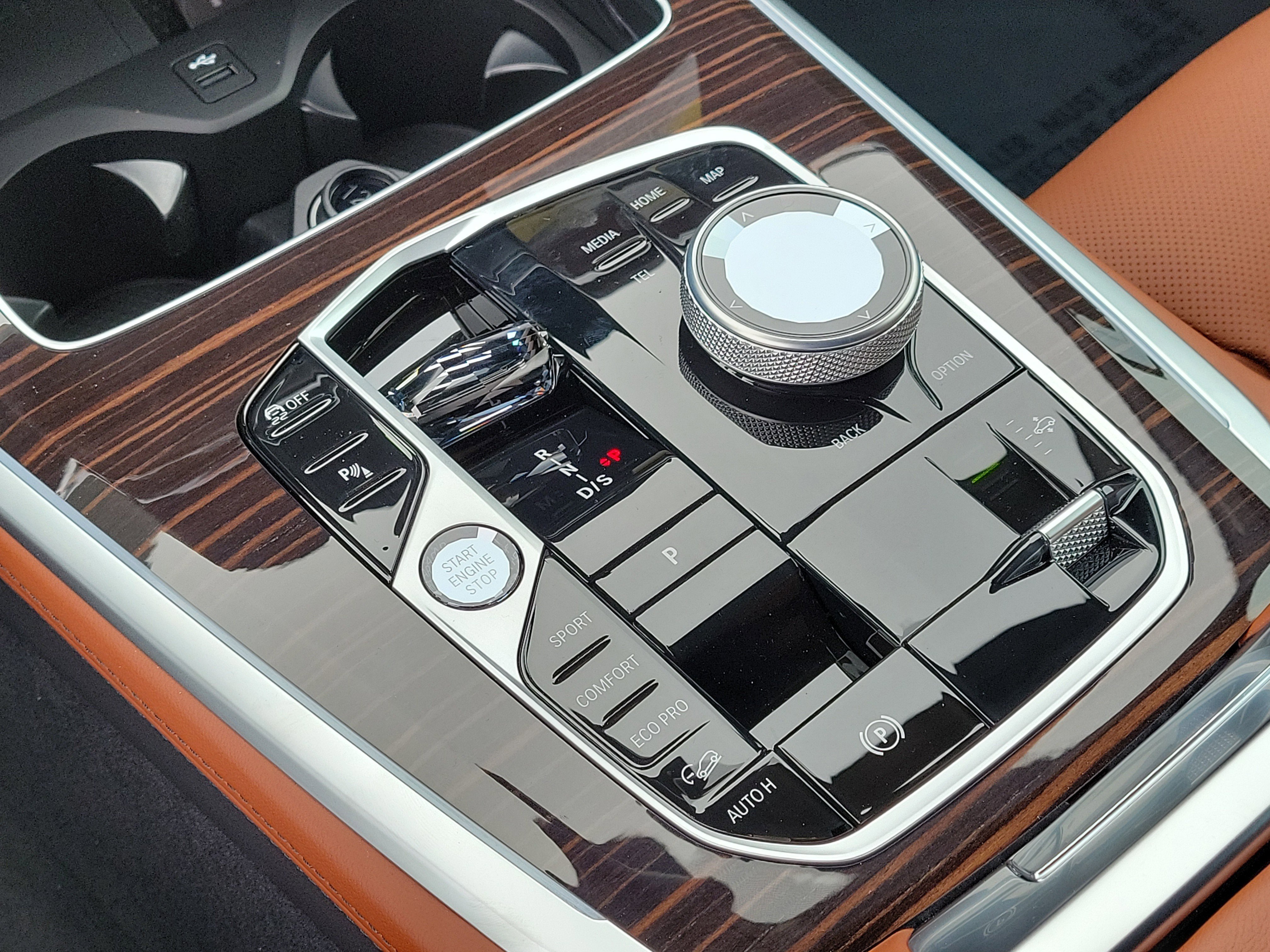 New 2026 BMW X5 xDrive40i w/ Executive Package image 20