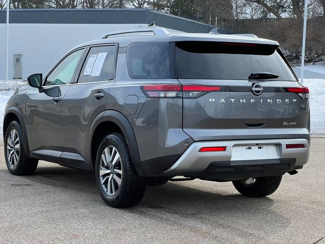 Used 2025 Nissan Pathfinder SL image 12