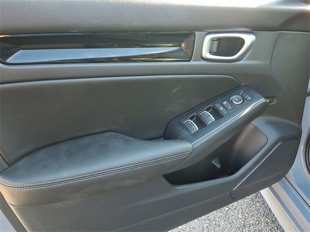 Used 2024 Honda Civic Touring image 12