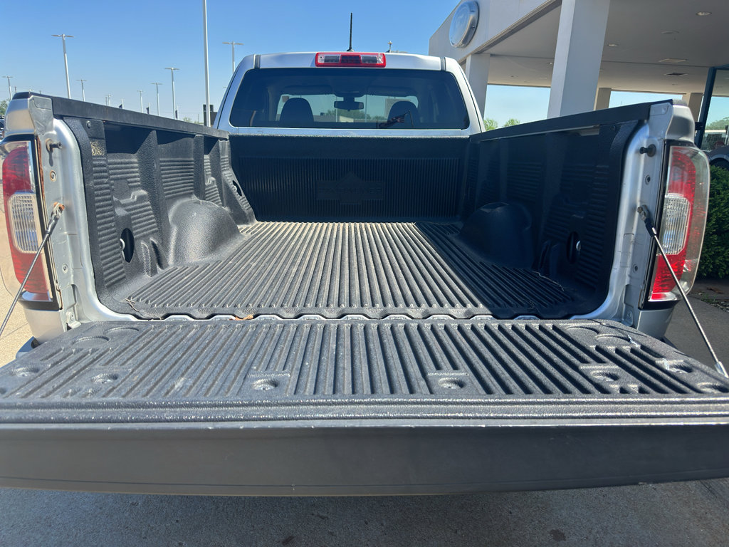 Used 2016 GMC Canyon SL image 9