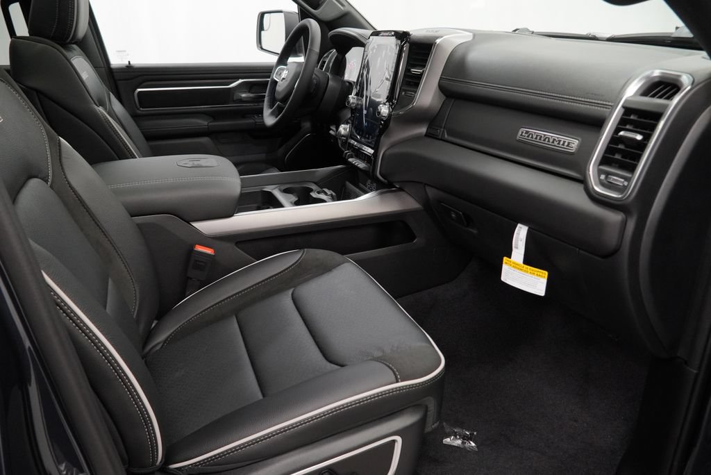 New 2027 RAM 1500 Laramie w/ Laramie Preferred Package AWD/4WD image 33