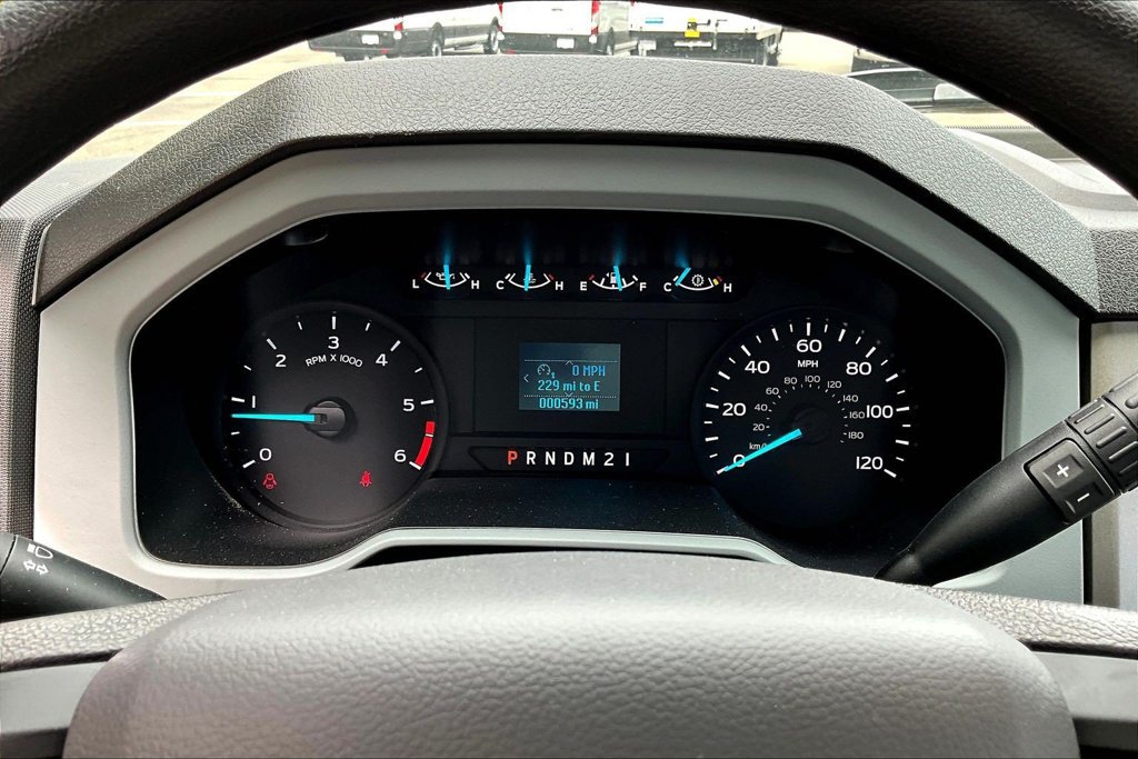 Used 2027 Ford F650 2WD Regular Cab Super Duty image 15