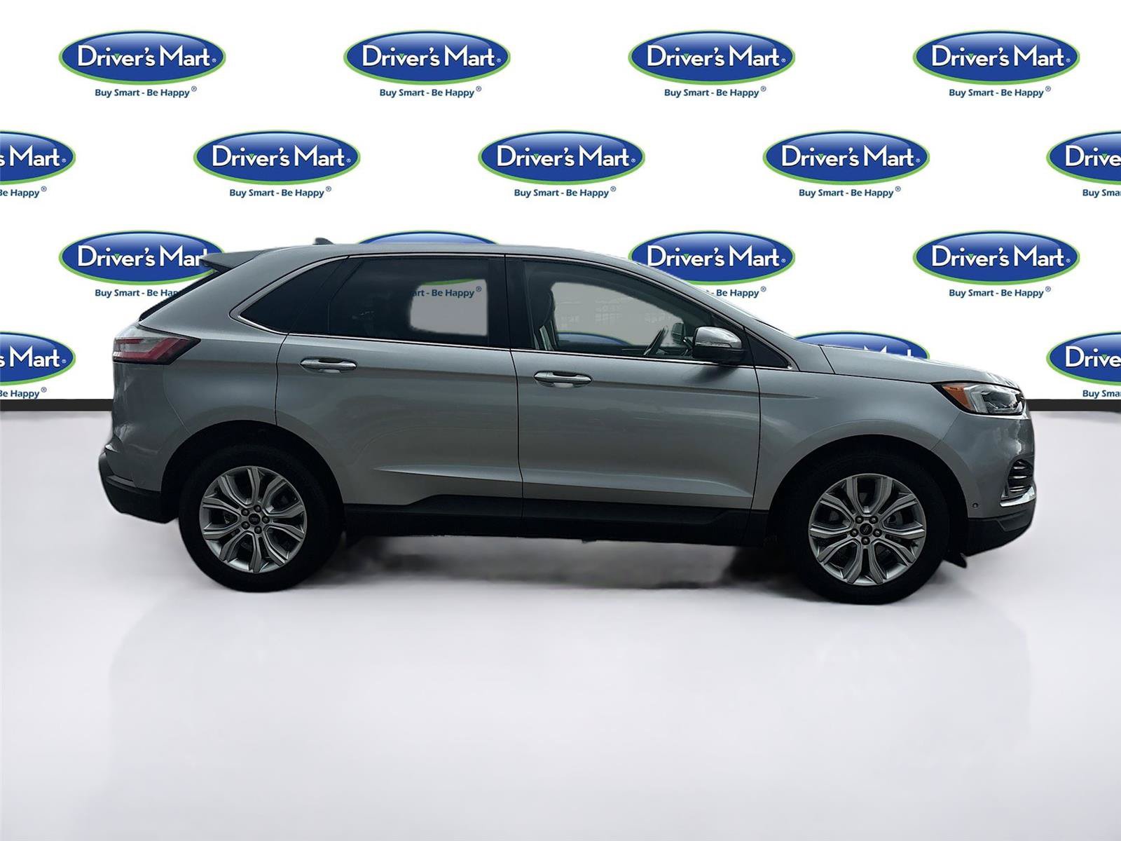 Used 2020 Ford Edge Titanium w/ Equipment Group 301A FWD image 8