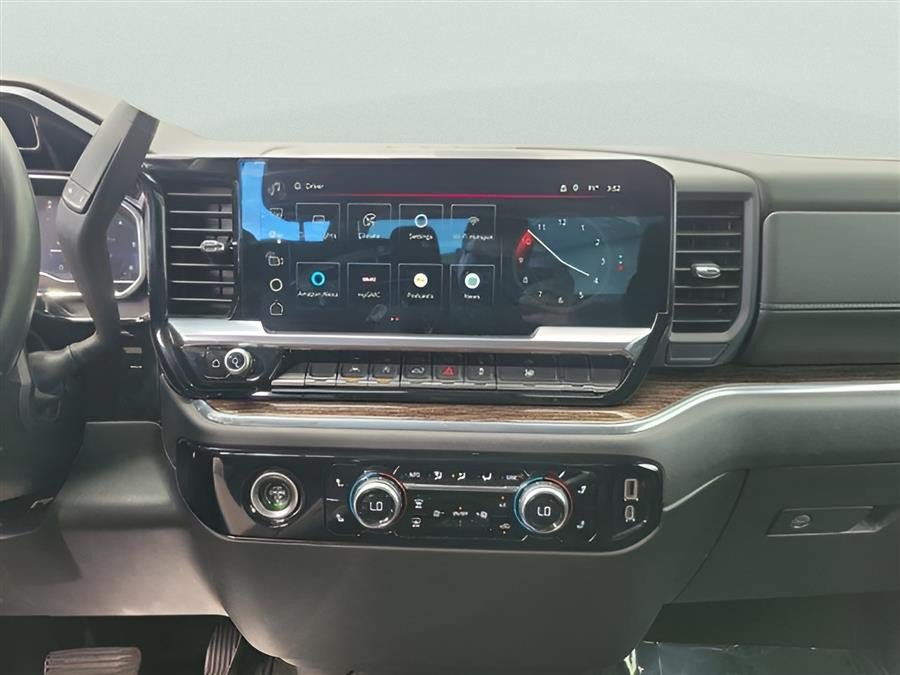Used 2024 GMC Sierra 1500 SLE RWD image 18
