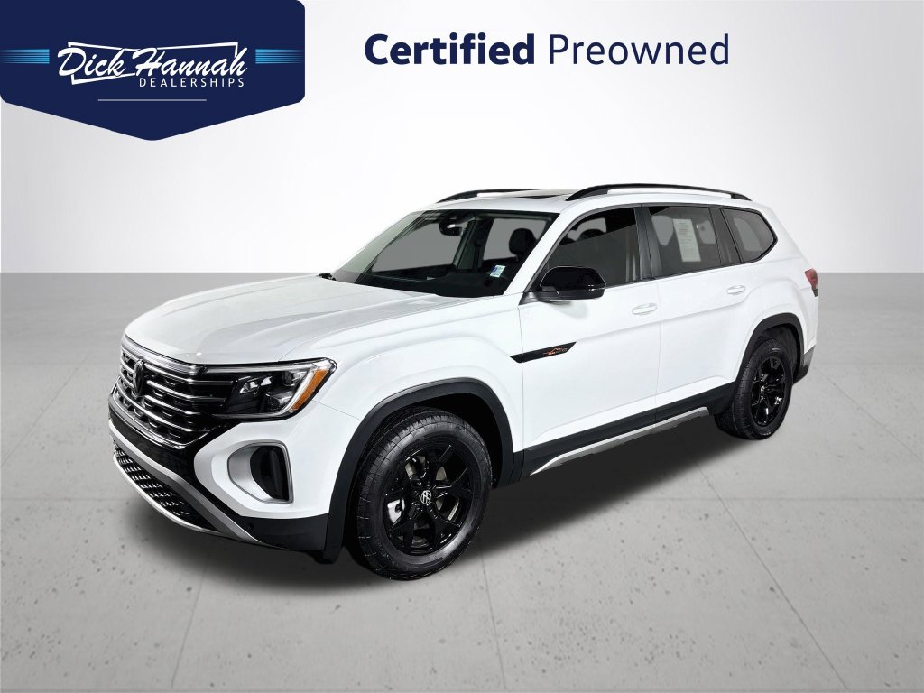 Certified 2024 Volkswagen Atlas Peak Edition SE AWD/4WD image 1