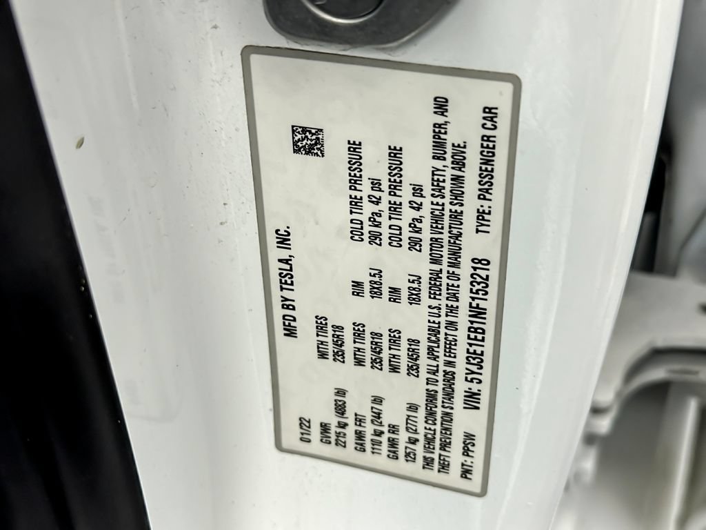 Used 2022 Tesla Model 3 Long Range AWD/4WD image 26