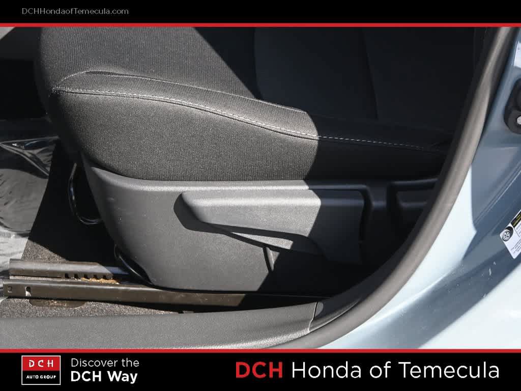 Used 2025 Nissan Sentra SV w/ All-Weather Package FWD image 17