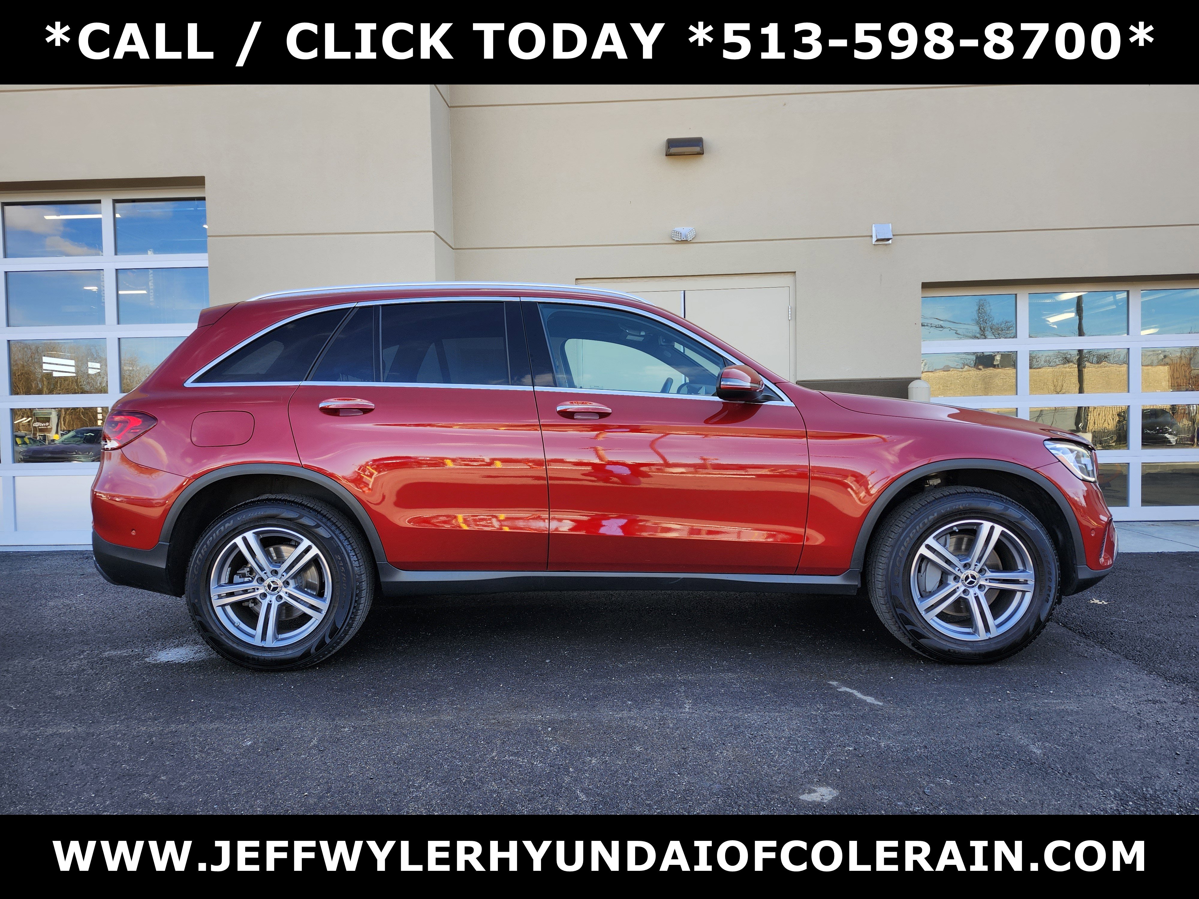 Used 2022 Mercedes-Benz GLC 300 4MATIC image 2
