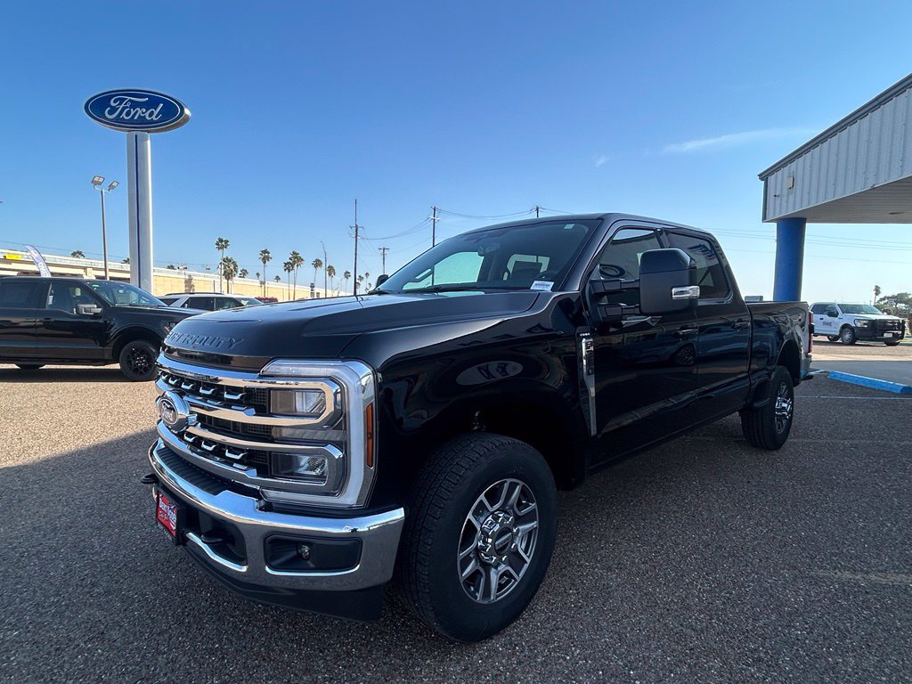 New 2027 Ford F350 Lariat w/ Camper Package RWD image 3