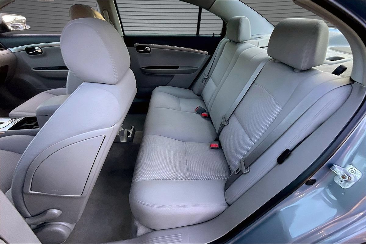 Used 2008 Saturn Aura XE FWD image 21