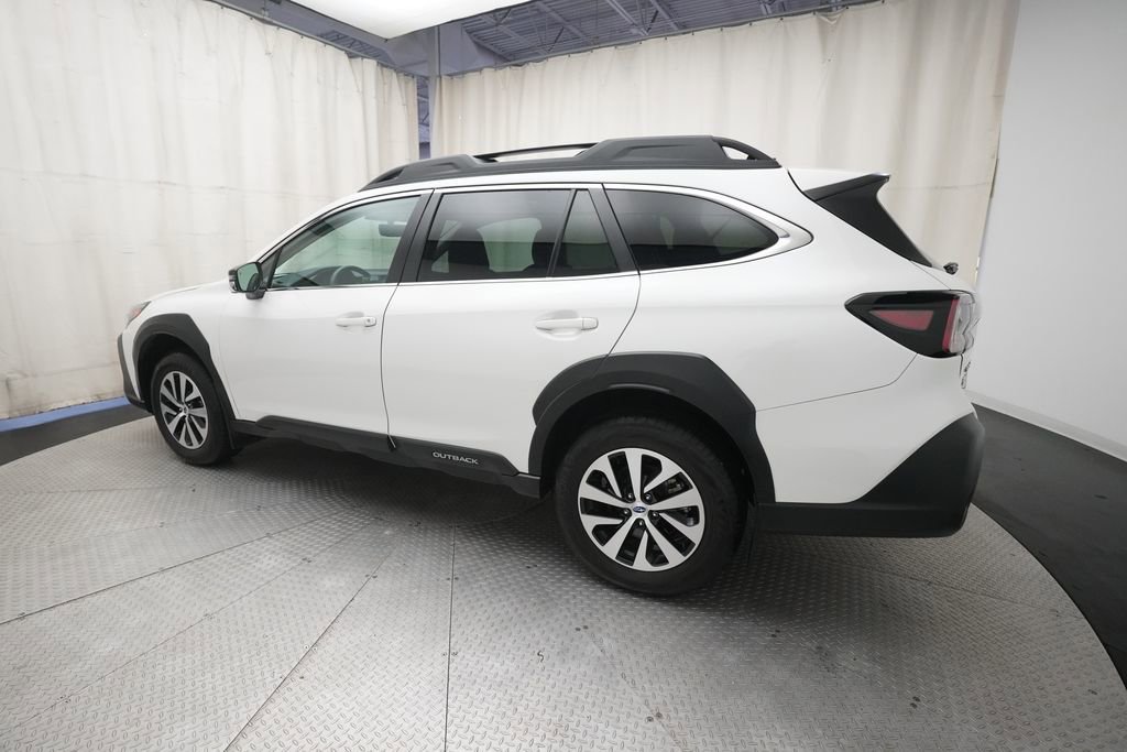 Used 2024 Subaru Outback Premium w/ Popular Package #1A AWD/4WD image 34