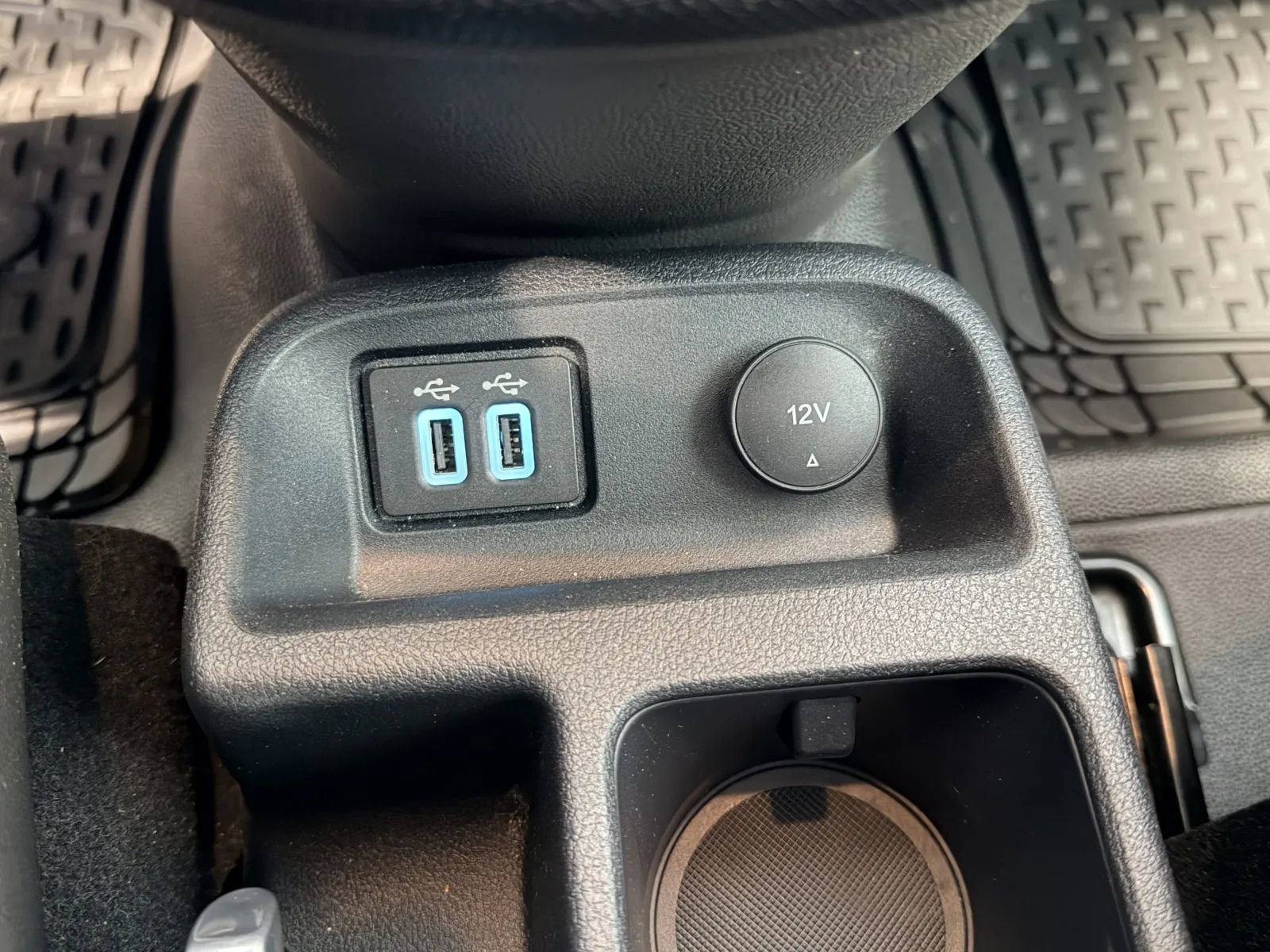 Used 2021 Ford Transit Connect XL FWD image 38