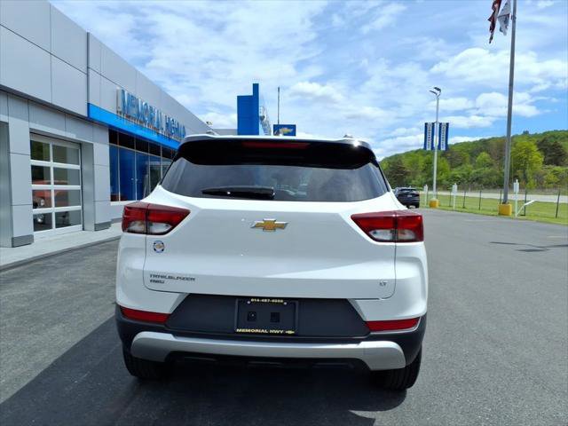 Used 2023 Chevrolet TrailBlazer LT w/ Convenience Package AWD/4WD image 6