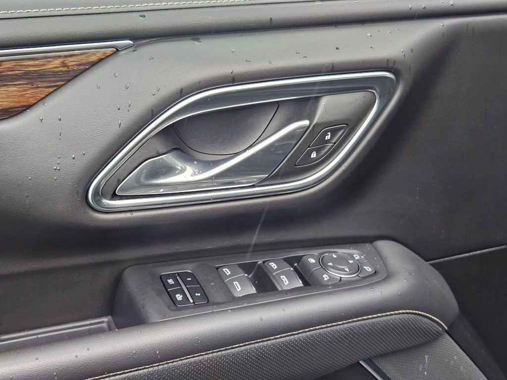 Used 2024 Chevrolet Tahoe Premier image 11