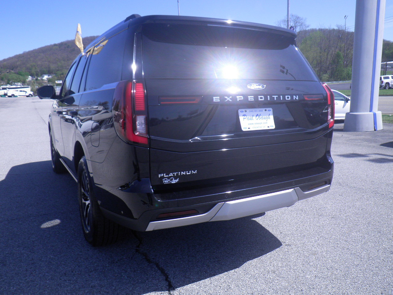 Certified 2025 Ford Expedition Platinum image 5