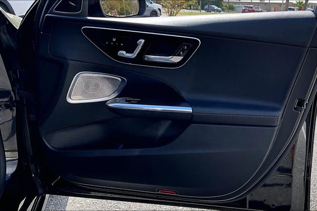 Used 2022 Mercedes-Benz C 300 Sedan image 29