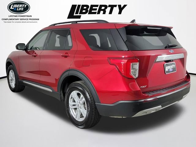 Used 2024 Ford Explorer XLT w/ Equipment Group 202A AWD/4WD image 5