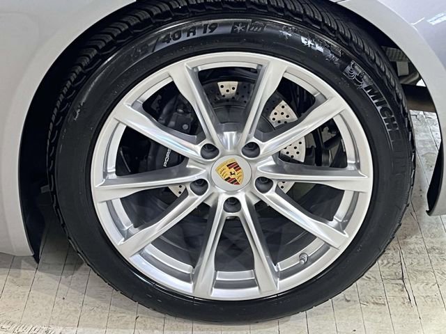 Certified 2025 Porsche 718 Cayman image 13