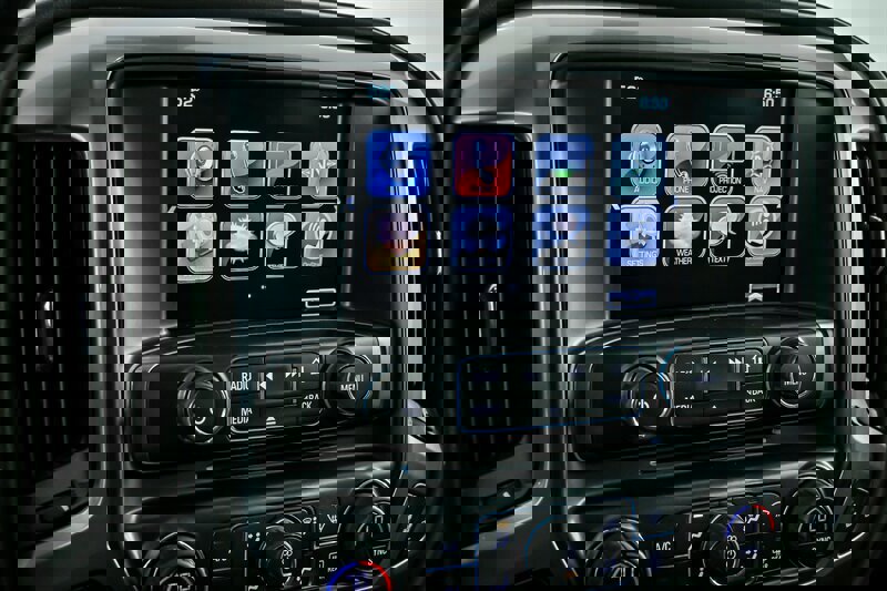 Used 2017 Chevrolet Silverado 1500 LTZ w/ Max Trailering Package image 26