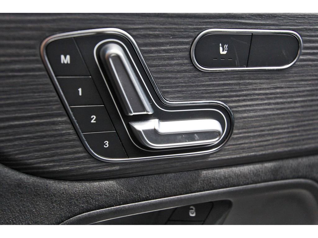 Used 2023 Mercedes-Benz GLA 45 AMG 4MATIC image 17